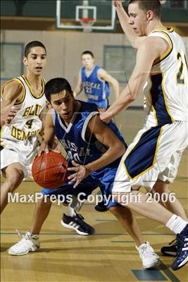 Thumbnail 3 in Temescal Canyon vs Kitsilano-Canada (Torrey Pines Holiday Classic) photogallery.