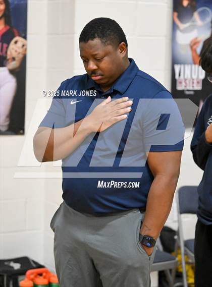 Thumbnail 3 in Great Hearts Anthem vs. Phoenix Day School for the Deaf (Parents Night) photogallery.