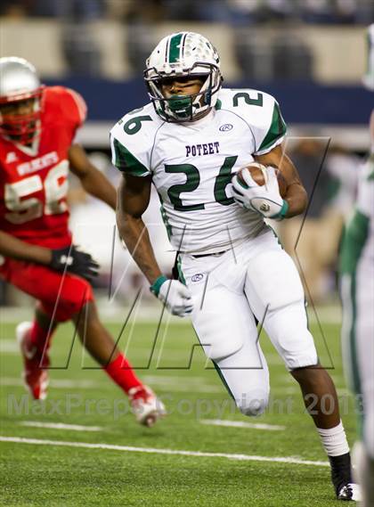 Thumbnail 3 in Poteet vs. Wilson (UIL 4A Div 2 Area Playoff) photogallery.