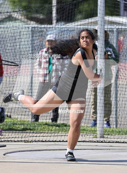 Thumbnail 1 in Herd Roundup @ Elk Grove HS photogallery.