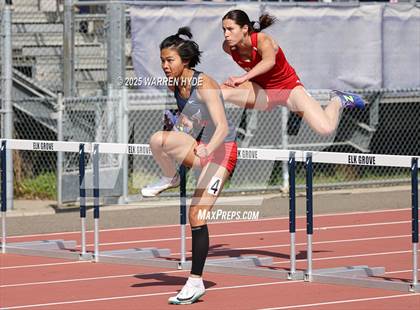 Thumbnail 1 in Herd Roundup @ Elk Grove HS photogallery.