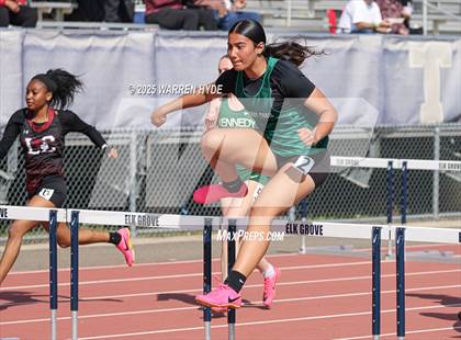 Thumbnail 2 in Herd Roundup @ Elk Grove HS photogallery.