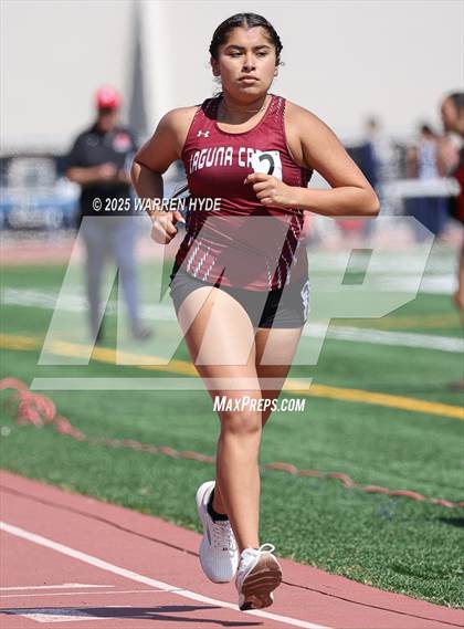 Thumbnail 2 in Herd Roundup @ Elk Grove HS photogallery.