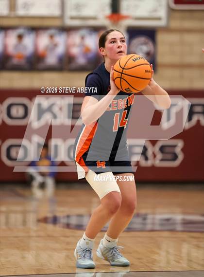 Thumbnail 1 in Legend @ Cherokee Trail photogallery.
