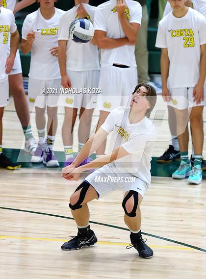 Thumbnail 3 in Loyola vs. Mira Costa (CIF D1 SoCal Regional Final) photogallery.