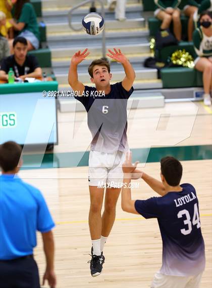 Thumbnail 1 in Loyola vs. Mira Costa (CIF D1 SoCal Regional Final) photogallery.