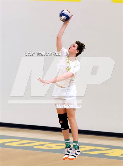 Thumbnail 3 in Loyola vs. Mira Costa (CIF D1 SoCal Regional Final) photogallery.