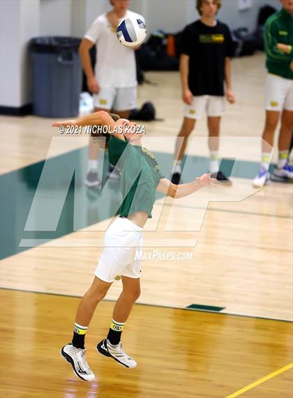 Thumbnail 2 in Loyola vs. Mira Costa (CIF D1 SoCal Regional Final) photogallery.
