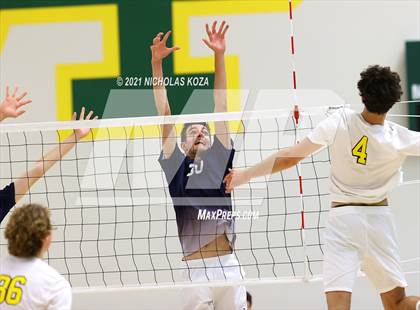 Thumbnail 2 in Loyola vs. Mira Costa (CIF D1 SoCal Regional Final) photogallery.
