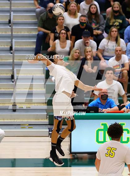 Thumbnail 3 in Loyola vs. Mira Costa (CIF D1 SoCal Regional Final) photogallery.