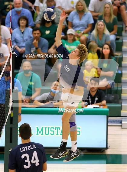 Thumbnail 2 in Loyola vs. Mira Costa (CIF D1 SoCal Regional Final) photogallery.