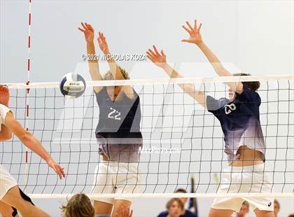 Thumbnail 2 in Loyola vs. Mira Costa (CIF D1 SoCal Regional Final) photogallery.