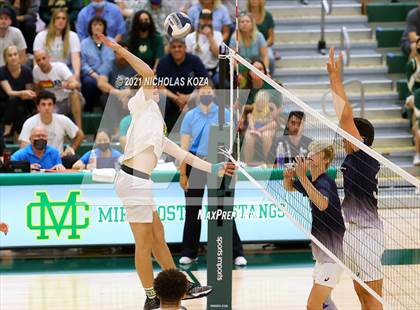 Thumbnail 1 in Loyola vs. Mira Costa (CIF D1 SoCal Regional Final) photogallery.