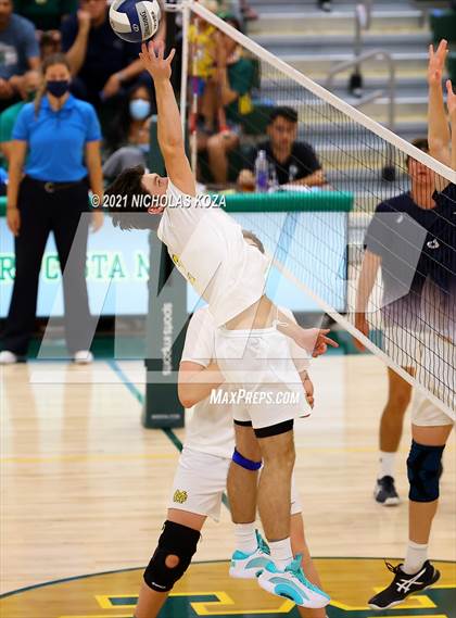 Thumbnail 3 in Loyola vs. Mira Costa (CIF D1 SoCal Regional Final) photogallery.