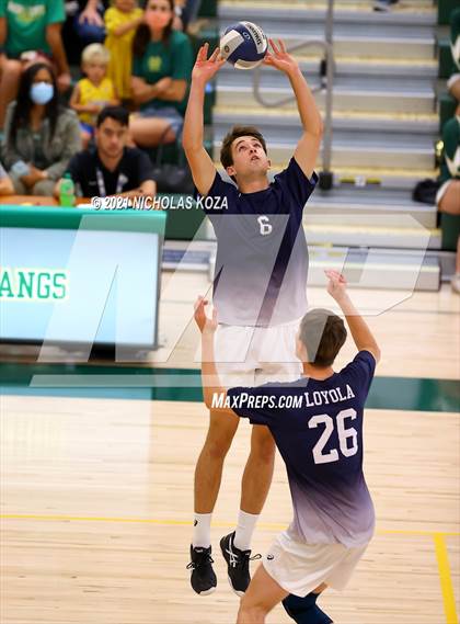 Thumbnail 3 in Loyola vs. Mira Costa (CIF D1 SoCal Regional Final) photogallery.