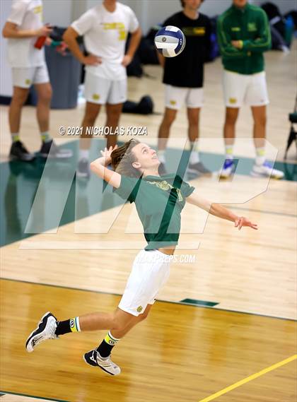 Thumbnail 3 in Loyola vs. Mira Costa (CIF D1 SoCal Regional Final) photogallery.