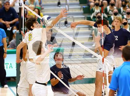 Thumbnail 2 in Loyola vs. Mira Costa (CIF D1 SoCal Regional Final) photogallery.