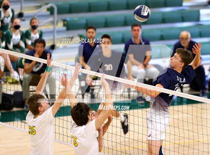 Thumbnail 2 in Loyola vs. Mira Costa (CIF D1 SoCal Regional Final) photogallery.