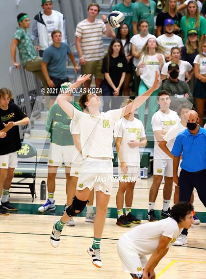 Thumbnail 2 in Loyola vs. Mira Costa (CIF D1 SoCal Regional Final) photogallery.