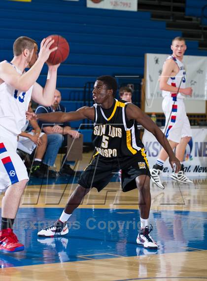 Thumbnail 3 in Buchanan vs San Luis Obispo (National Prep Classic) photogallery.