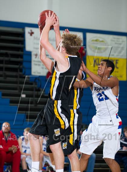 Thumbnail 3 in Buchanan vs San Luis Obispo (National Prep Classic) photogallery.