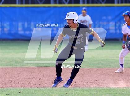 Thumbnail 1 in La Mirada vs. Gahr photogallery.