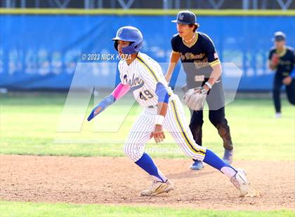 Thumbnail 1 in La Mirada vs. Gahr photogallery.