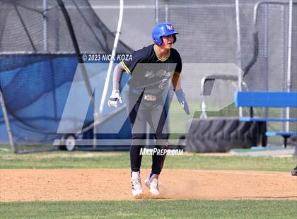 Thumbnail 2 in La Mirada vs. Gahr photogallery.