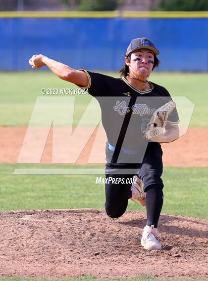 Thumbnail 3 in La Mirada vs. Gahr photogallery.
