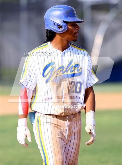 Thumbnail 3 in La Mirada vs. Gahr photogallery.
