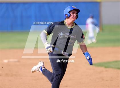 Thumbnail 2 in La Mirada vs. Gahr photogallery.