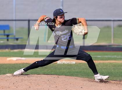 Thumbnail 3 in La Mirada vs. Gahr photogallery.