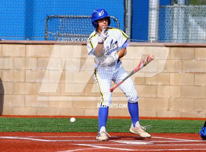 Thumbnail 1 in La Mirada vs. Gahr photogallery.