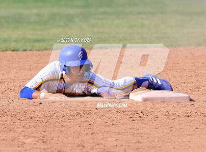 Thumbnail 1 in La Mirada vs. Gahr photogallery.