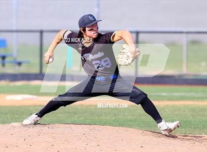 Thumbnail 3 in La Mirada vs. Gahr photogallery.
