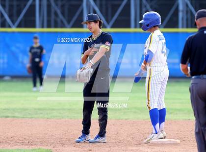 Thumbnail 2 in La Mirada vs. Gahr photogallery.