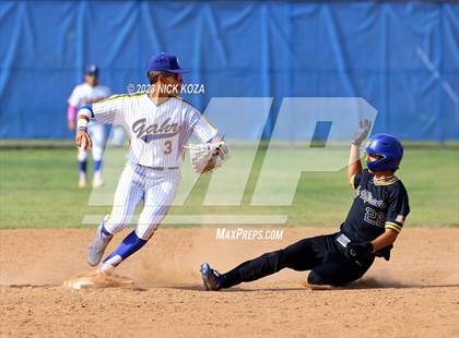Thumbnail 3 in La Mirada vs. Gahr photogallery.