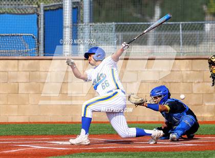 Thumbnail 3 in La Mirada vs. Gahr photogallery.