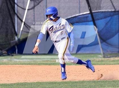Thumbnail 2 in La Mirada vs. Gahr photogallery.