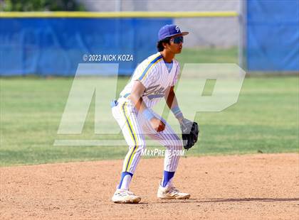 Thumbnail 2 in La Mirada vs. Gahr photogallery.