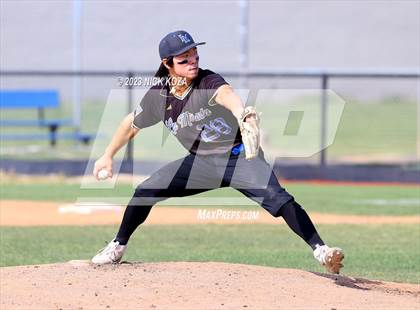 Thumbnail 2 in La Mirada vs. Gahr photogallery.
