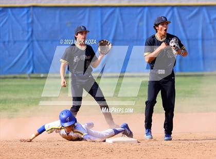 Thumbnail 2 in La Mirada vs. Gahr photogallery.