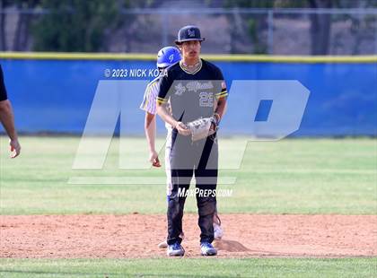 Thumbnail 1 in La Mirada vs. Gahr photogallery.