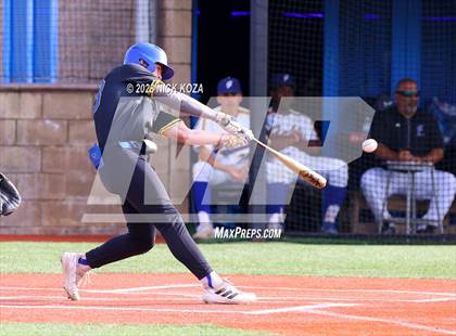 Thumbnail 1 in La Mirada vs. Gahr photogallery.