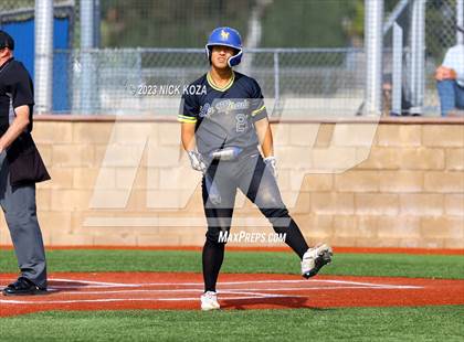 Thumbnail 2 in La Mirada vs. Gahr photogallery.