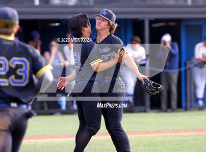 Thumbnail 2 in La Mirada vs. Gahr photogallery.
