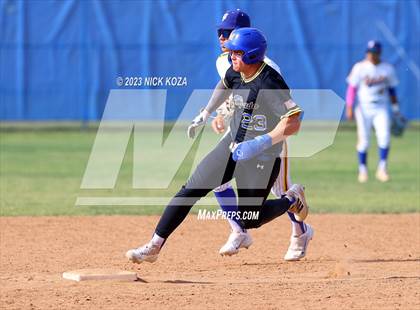 Thumbnail 1 in La Mirada vs. Gahr photogallery.