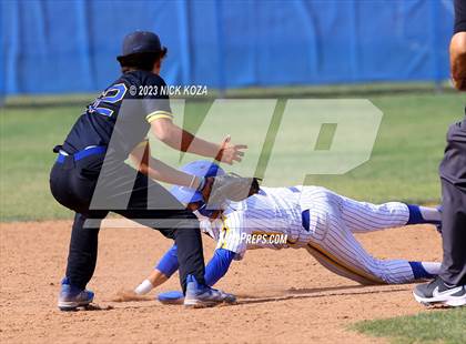 Thumbnail 1 in La Mirada vs. Gahr photogallery.