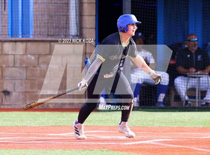 Thumbnail 2 in La Mirada vs. Gahr photogallery.