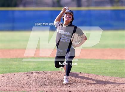 Thumbnail 3 in La Mirada vs. Gahr photogallery.